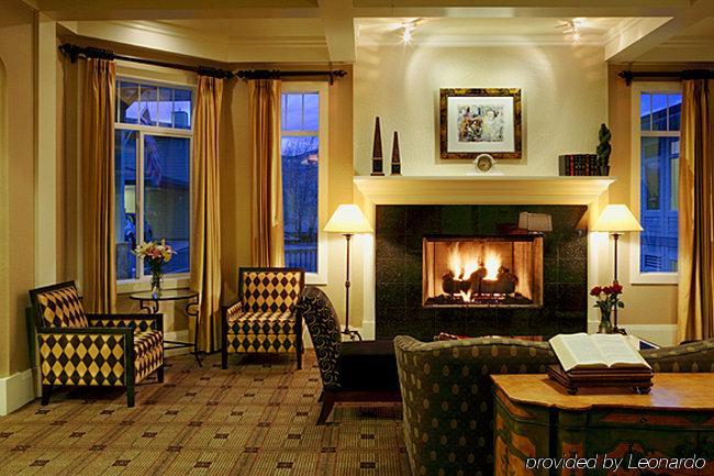 Plaza Inn & Suites At Ashland Creek Quarto foto